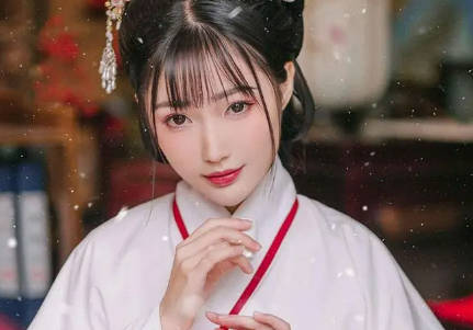 Phá dỡ nhà xưởng tại TPHCM